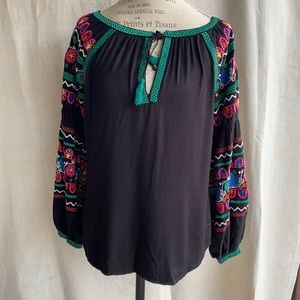 Beautiful Judith March size small top #28